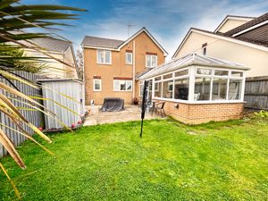 Photo 27- click for photo gallery